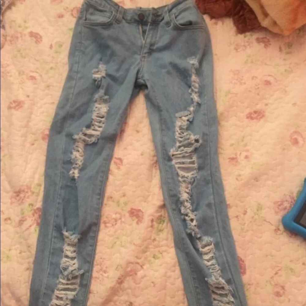 Ripped jeans